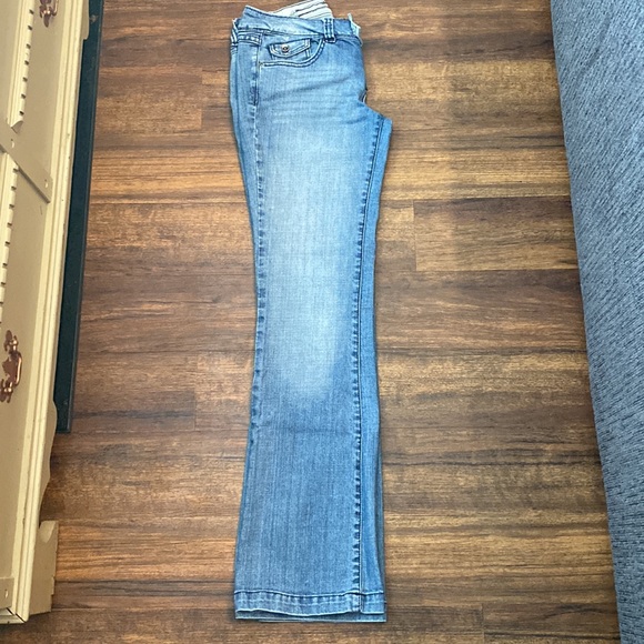 ZD Premium Jeans - Picture 3 of 9